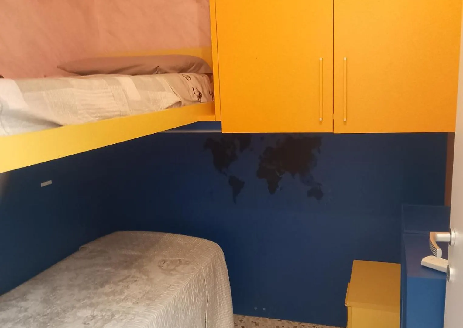 Appartamento Con Terrazzo Vicino Al Centro 0*, 卡塔尼亚